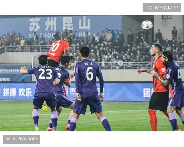 中超千里眼：聚焦赛季新动态，球队战略调整与球员亮眼表现成关键看点