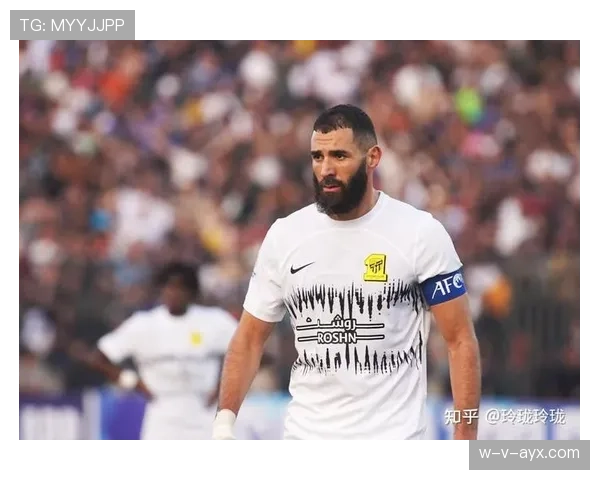 本泽马重塑足球经济格局,成全球前锋市场价值标杆 本泽马重塑足球经济格局,成全球前锋市场价值标杆