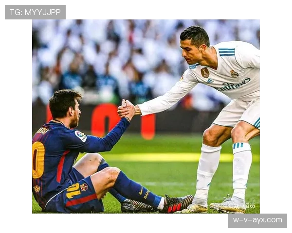 梅西与C罗携手推出全球足球慈善赛，备受球迷期待与关注