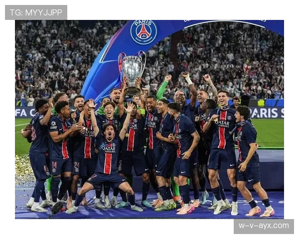 阿尔瓦雷斯在欧冠舞台上表现稳健，助力球队向冠军发起冲击