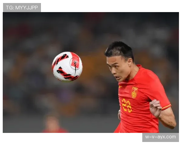 亚运会足球赛最佳球员表现稳健，赛场发挥备受期待