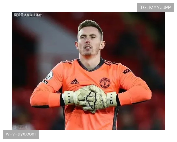 亨德森比赛阅读能力持续提升，中场调度表现稳健