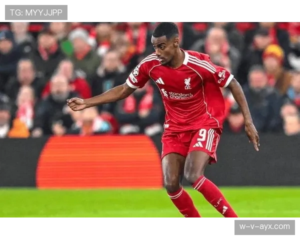 伊萨克爆发赛季：顶级前锋数据如何炼成